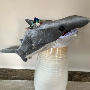 Elope child’s 20” plush shark costume headpiece